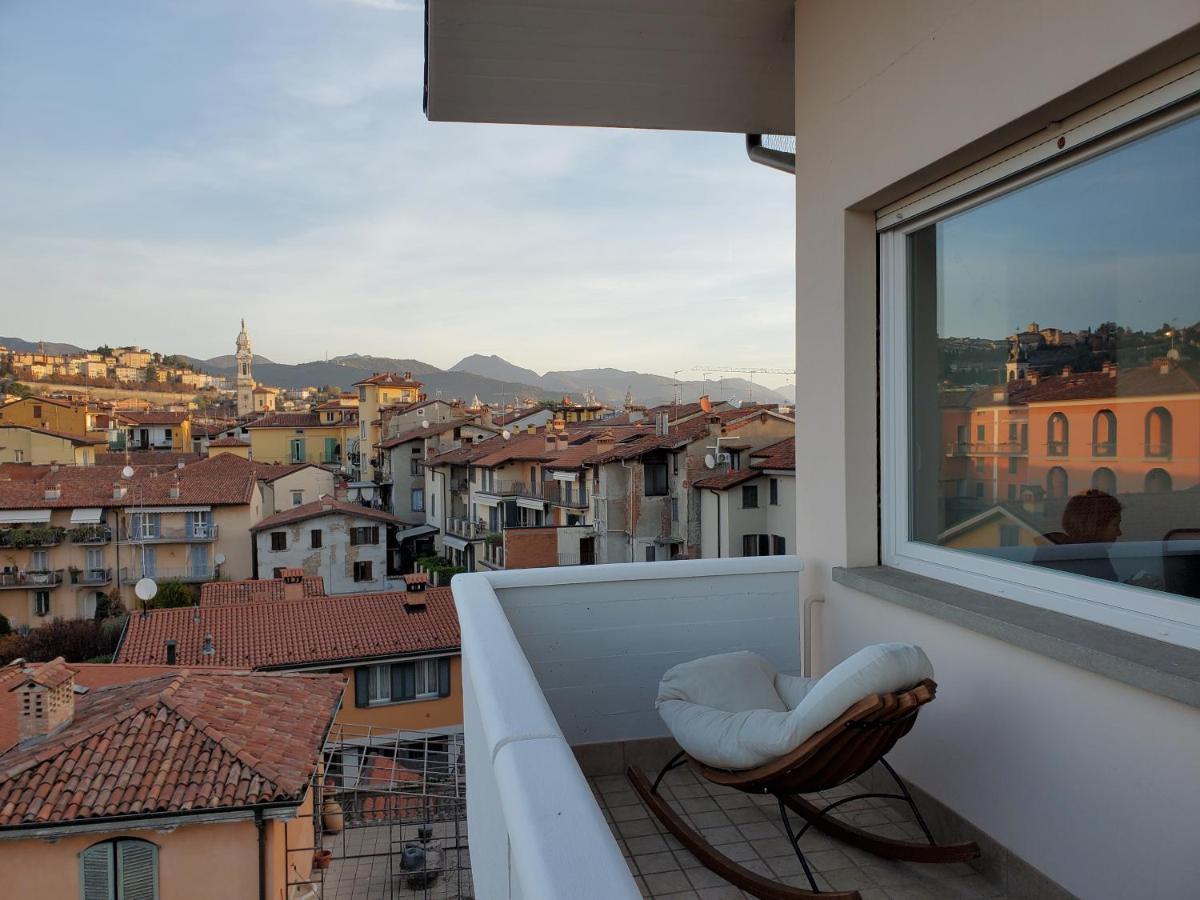 "La Me Ca" Intero Appartamento In Centro Con Vista Sui Colli Bergamo Buitenkant foto