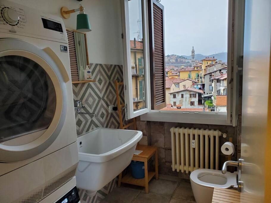 "La Me Ca" Intero Appartamento In Centro Con Vista Sui Colli Bergamo Buitenkant foto