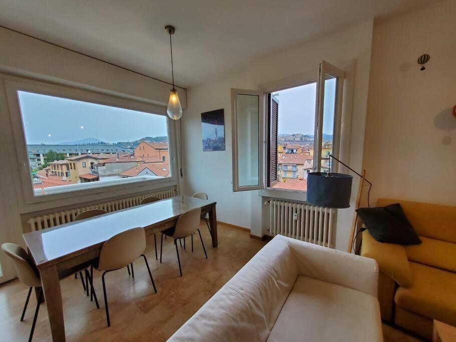 "La Me Ca" Intero Appartamento In Centro Con Vista Sui Colli Bergamo Buitenkant foto